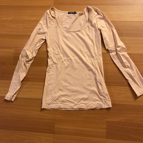 Long sleeve top - Picture 1 of 2